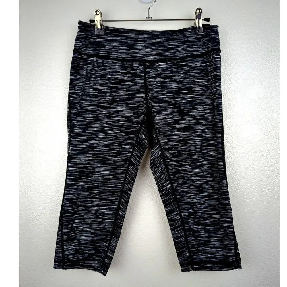 Zella Black Striped Cropped Athletic Leggings Tights Size Medium